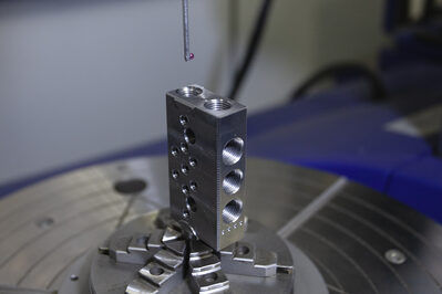 Produkcja układów centralnego smarowania w fabryce DropsA